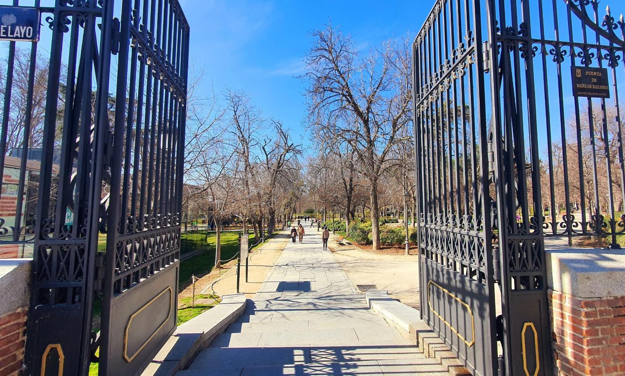 Retiro Park Appartement Madrid Buitenkant foto